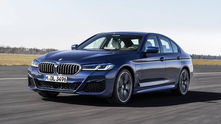 A BMW apresenta as novas séries Gran Turismo 5 e 6; O X2 recebe uma versão híbrida