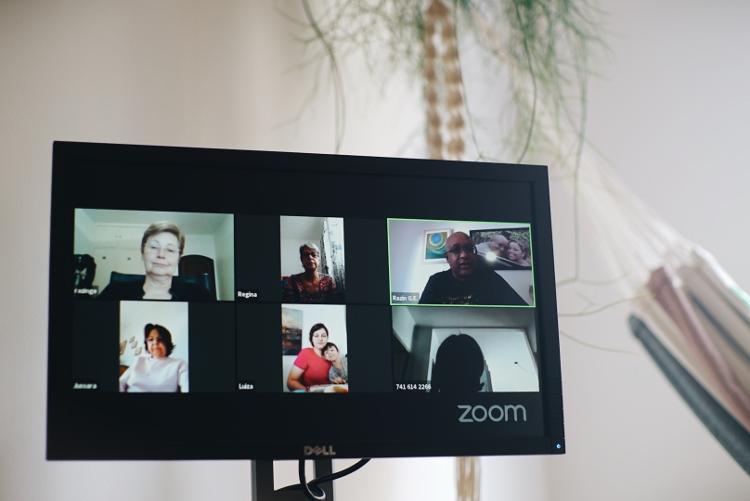Grupo Espírita Razin realiza videoconferências semanais para estudos do evangelho e pretende criar seu próprio aplicativo - André Nery / UOL - André Nery / UOL