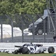 Daniil Kvyat cai durante o GP de Fórmula 1 da Inglaterra - ANDREW BOYERS / AFP